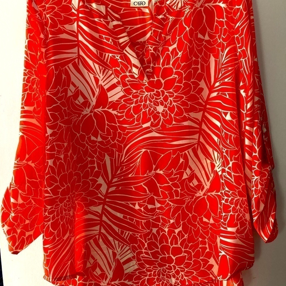 Trendy Women’s Cato island print blouse top salmon and white sz Large